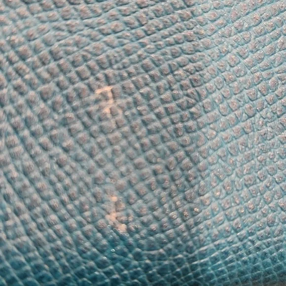 Coach Embossed Textured Trifold Leather Wallet - Picture 11 of 15